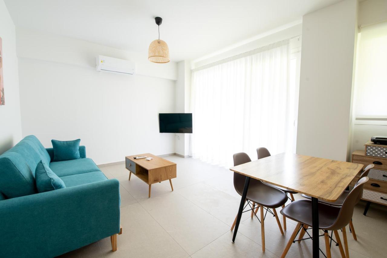 Ennea Suites-Storm Suite Flambouras Ngoại thất bức ảnh